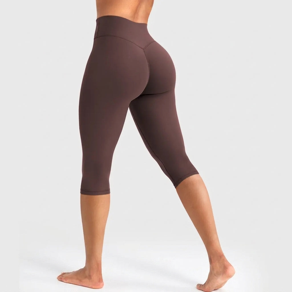 Aluna Sculpt Capri Leggings